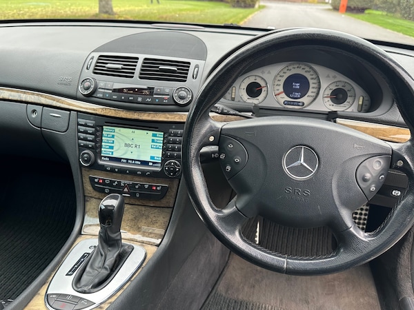 Used Mercedes-Benz E Class 2006 for sale - 76296575: Photo 10