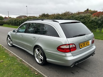 Used Mercedes-Benz E Class 2006 for sale - 76296575: Photo 4