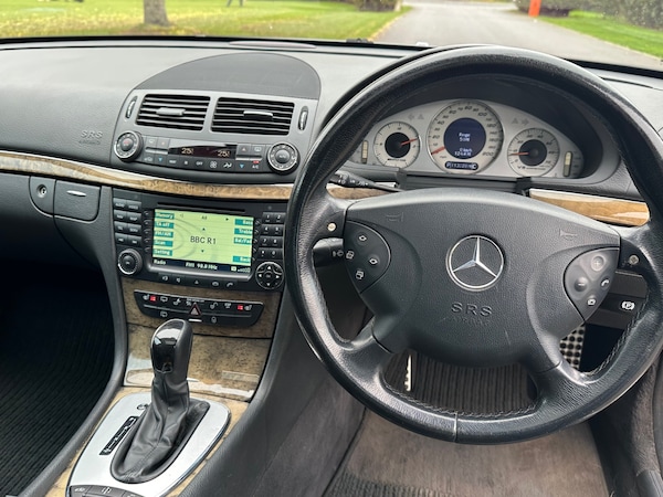 Used Mercedes-Benz E Class 2006 for sale - 76296575: Photo 9