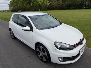 Used Volkswagen Golf 2010 for sale - 78418154: Photo