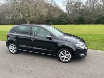 Used Volkswagen Polo 2010 for sale - 77898885: Photo