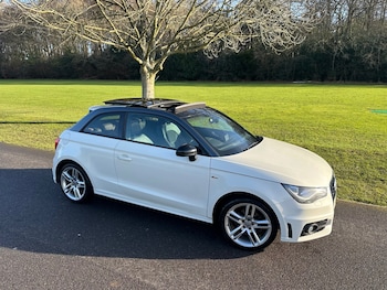 Used Audi A1 2011 for sale - 77167220: Photo