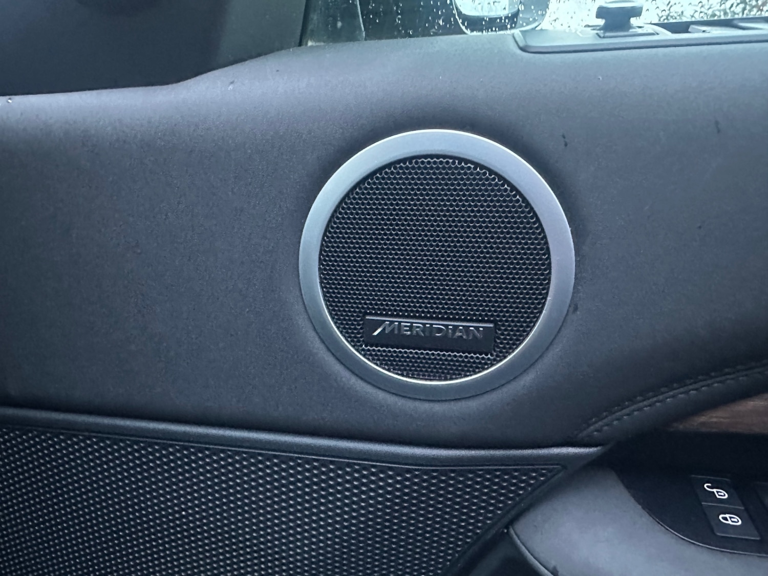 Used Land Rover Discovery 2019 for sale - 76460938: Photo 10