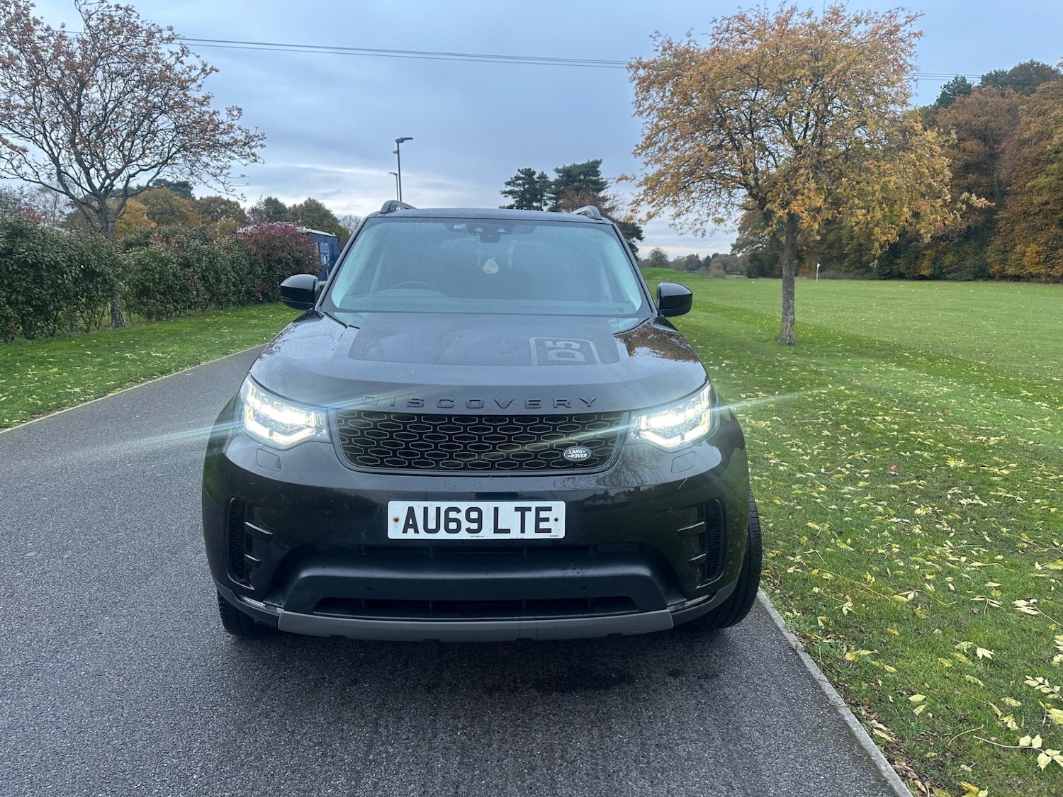 Used Land Rover Discovery 2019 for sale - 76460938: Photo 2