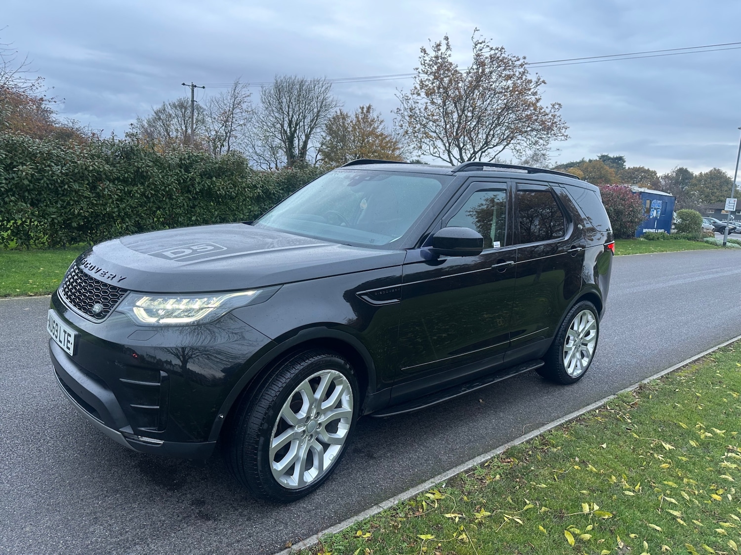 Used Land Rover Discovery 2019 for sale - 76460938: Photo 3
