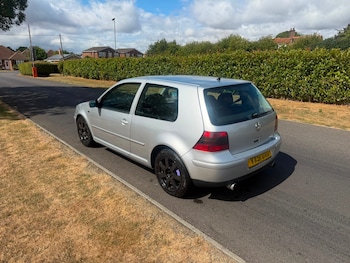 Used Volkswagen Golf 2001 for sale - 79430458: Photo