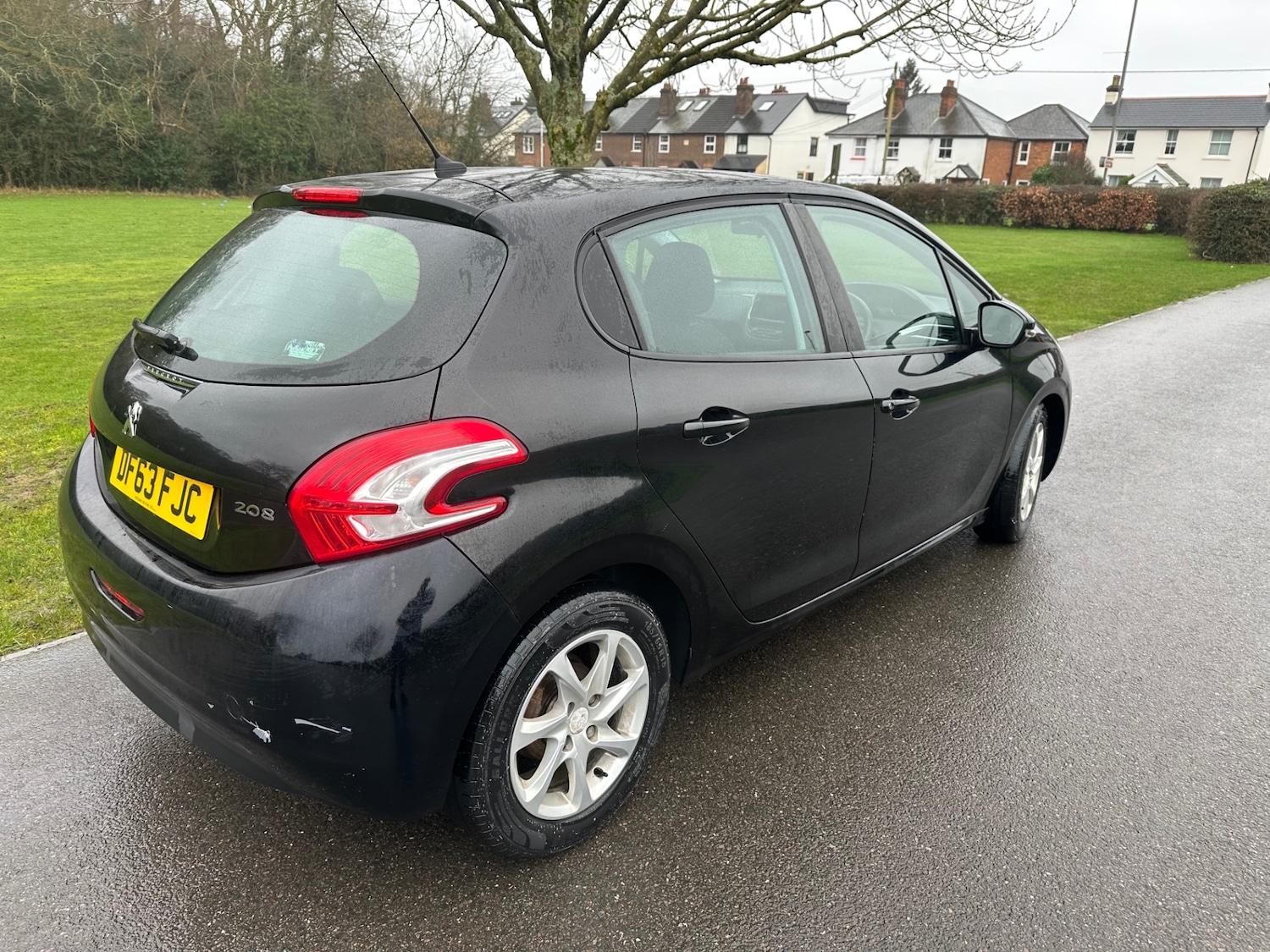Used Peugeot 208 2013 for sale - 77627190: Photo 4