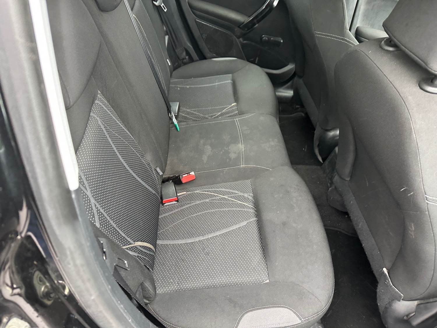 Used Peugeot 208 2013 for sale - 77627190: Photo 5