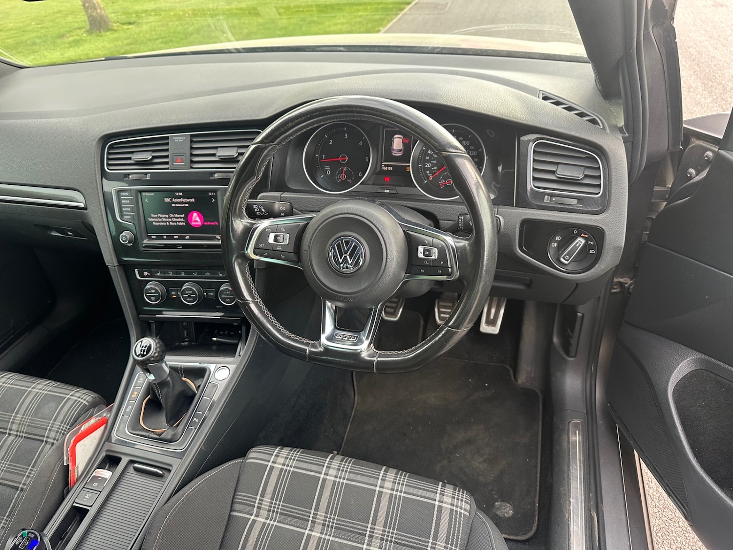 Used Volkswagen Golf 2016 for sale - 78222813: Photo 3