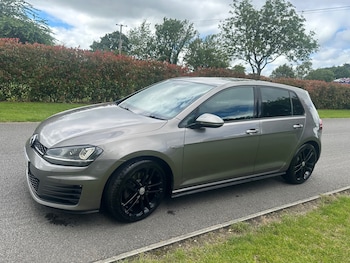 Used Volkswagen Golf 2016 for sale - 78222813: Photo