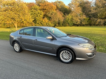 Used Renault Laguna 2011 for sale - 76460933: Photo