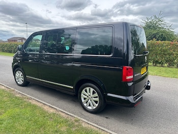 Used Volkswagen Caravelle 2015 for sale - 79124379: Photo