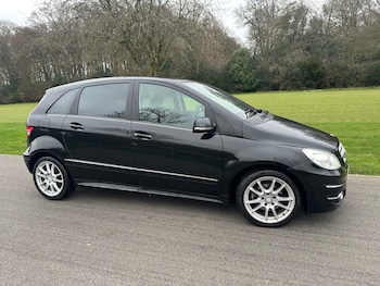 Used Mercedes-Benz B Class 2009 for sale - 77898857: Photo