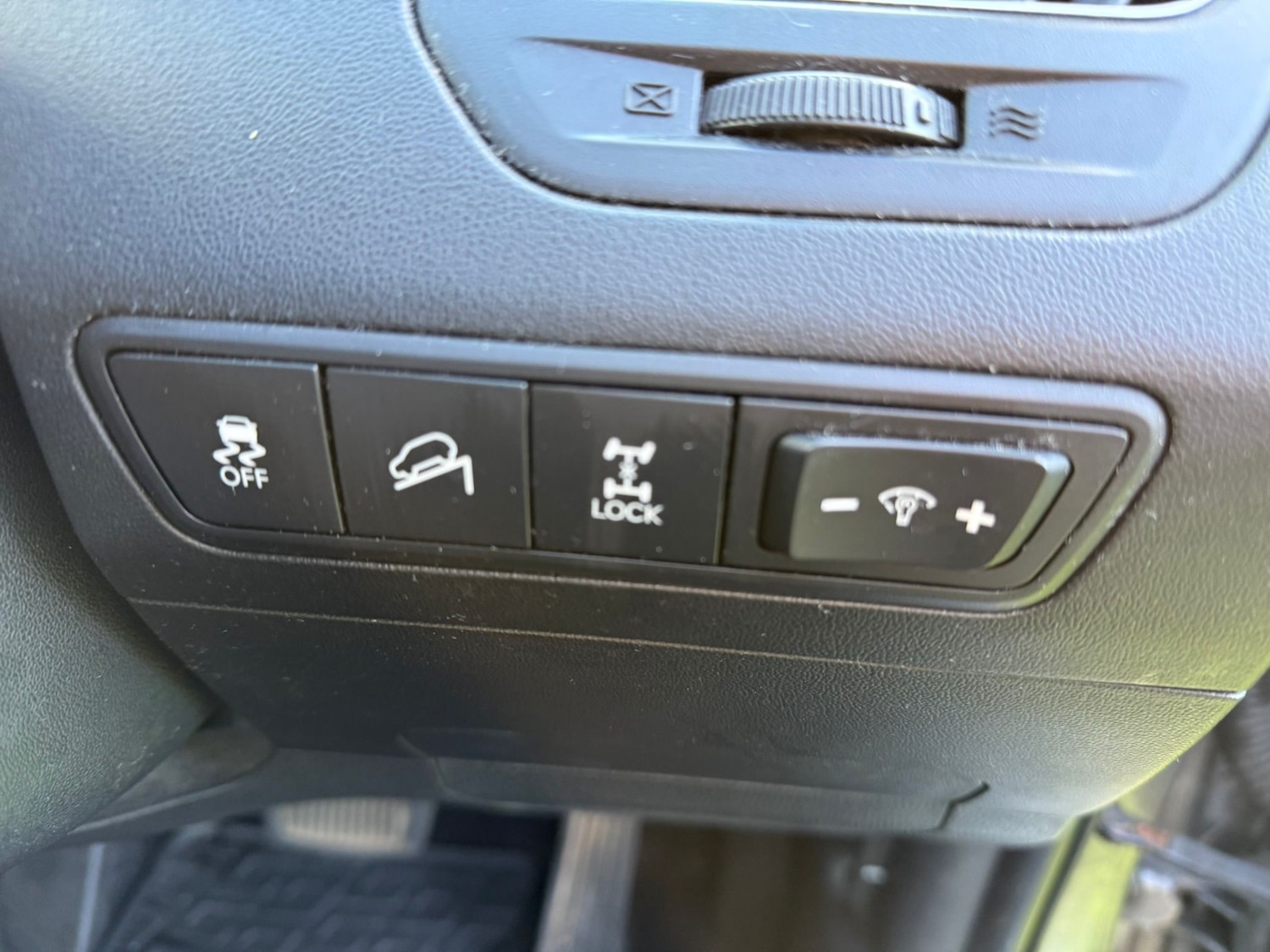 Used Hyundai Ix35 2011 for sale - 76702525: Photo 12