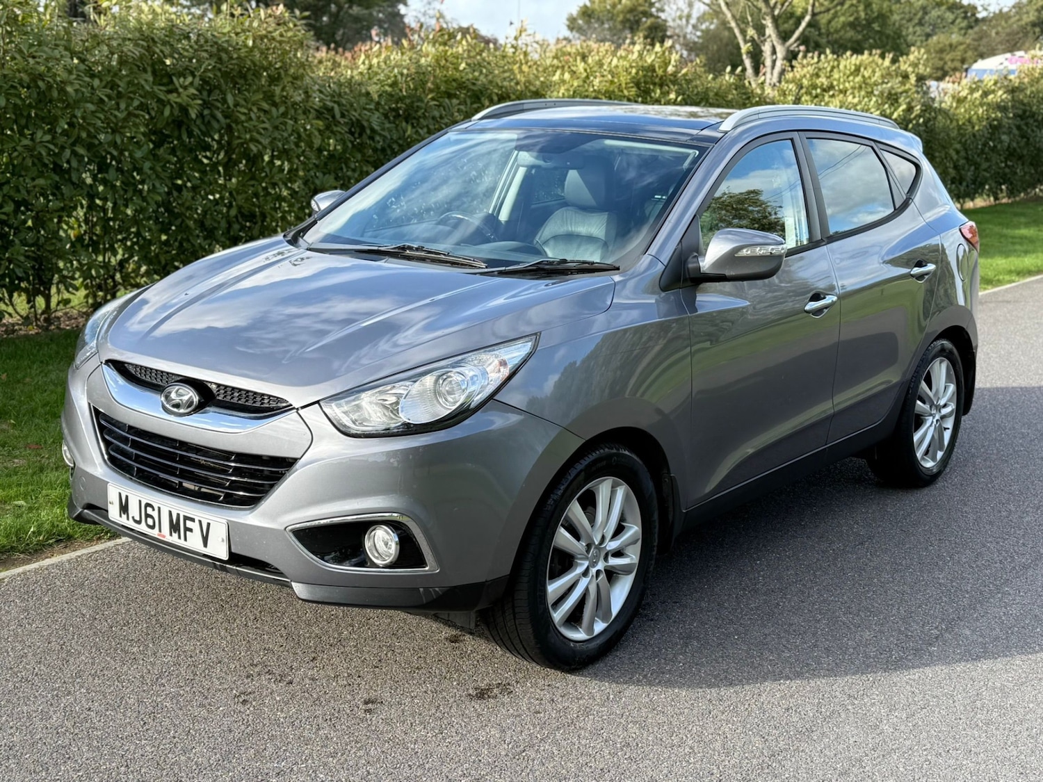 Used Hyundai Ix35 2011 for sale - 76702525: Photo 2