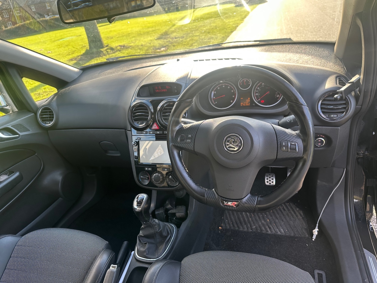 Used Vauxhall Corsa 2010 for sale - 76702517: Photo 11