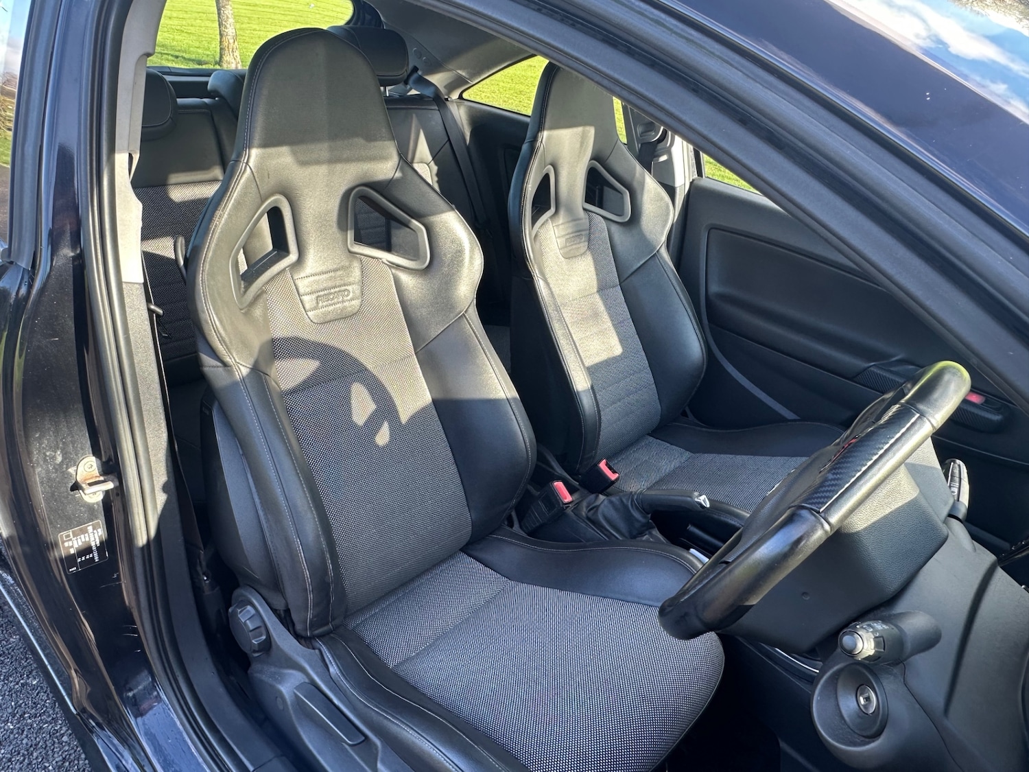 Used Vauxhall Corsa 2010 for sale - 76702517: Photo 9