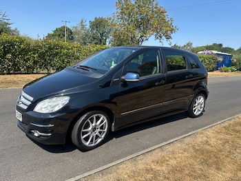 Used Mercedes-Benz B Class 2009 for sale - 79363490: Photo