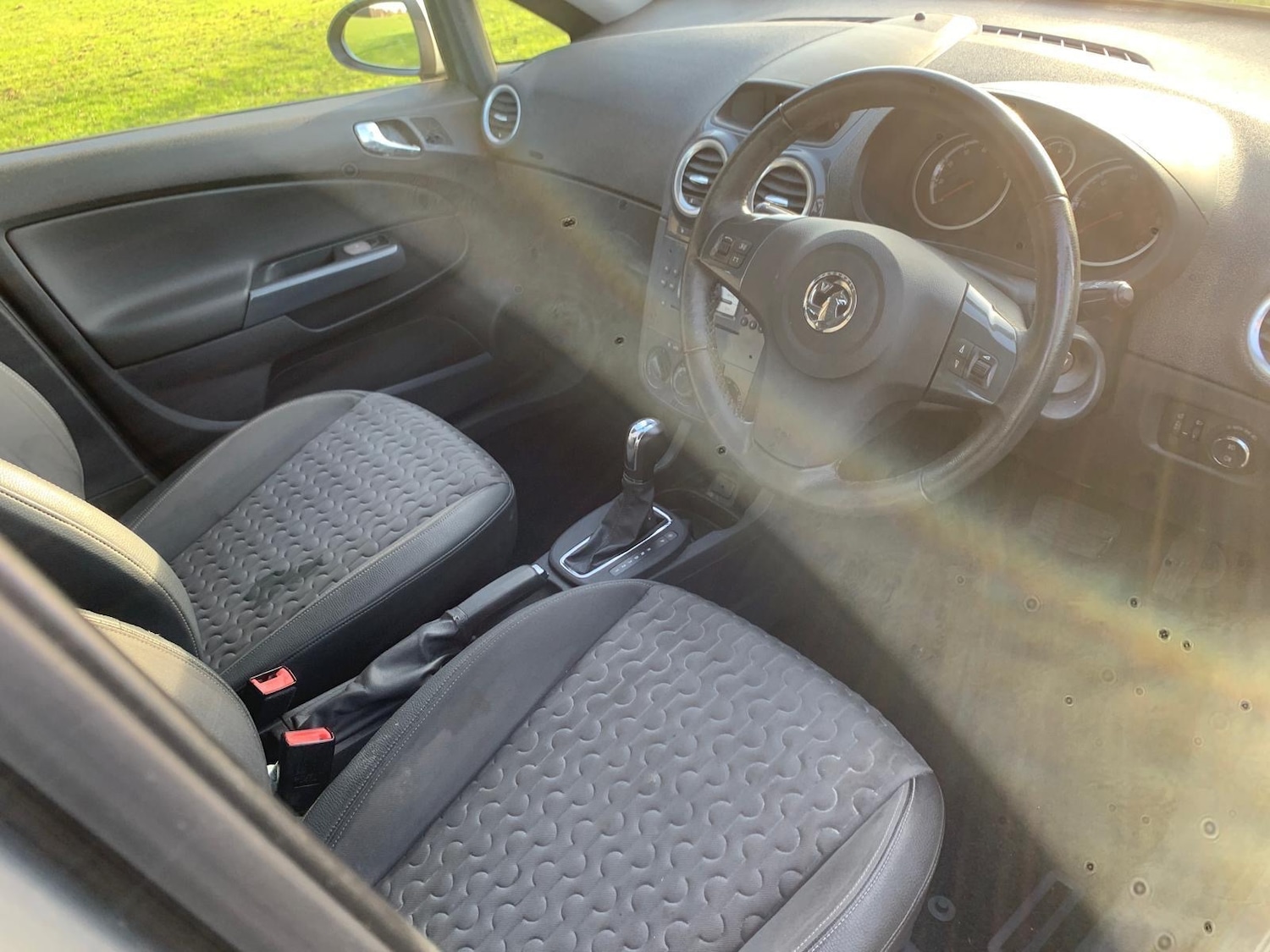 Used Vauxhall Corsa 2012 for sale - 77627193: Photo 9