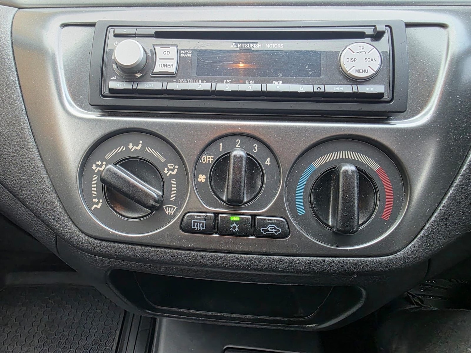 Used Mitsubishi Lancer 2007 for sale - 76611201: Photo 12