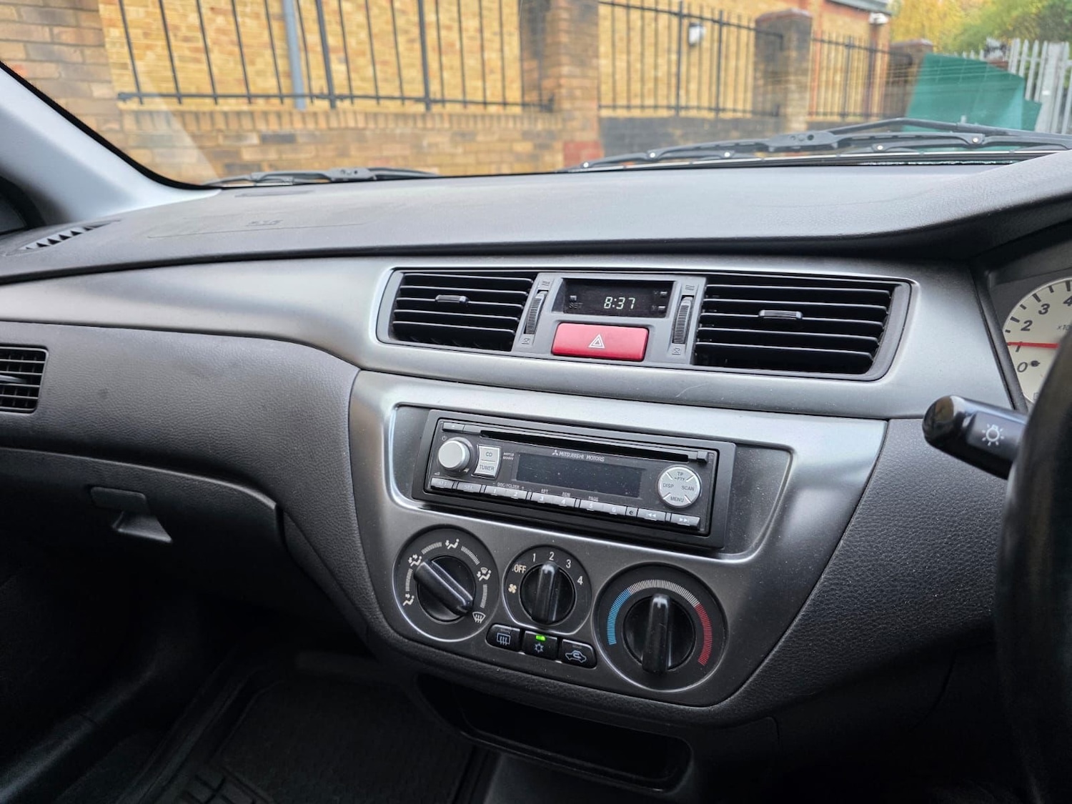 Used Mitsubishi Lancer 2007 for sale - 76611201: Photo 4