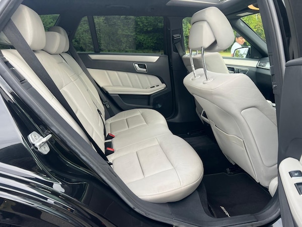 Used Mercedes-Benz E Class 2011 for sale - 75544979: Photo 8
