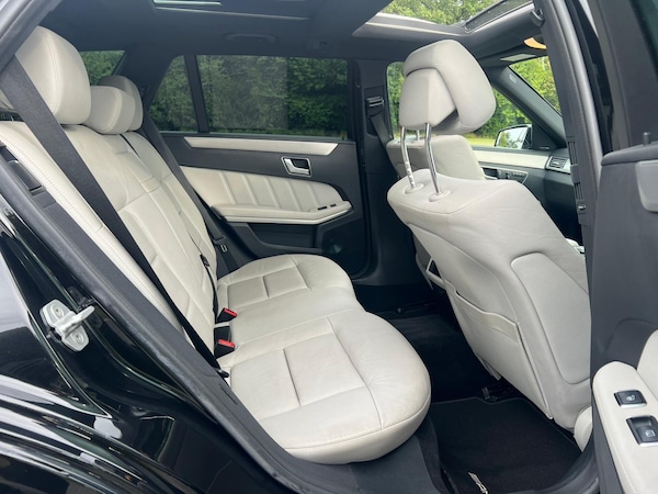 Used Mercedes-Benz E Class 2011 for sale - 75544979: Photo 9