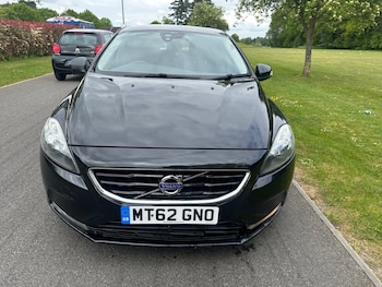 Used Volvo V40 2013 for sale - 78539897: Photo