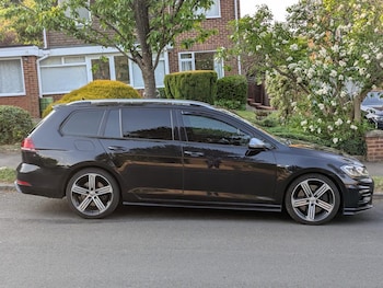 Used Volkswagen Golf 2019 for sale - 78603154: Photo