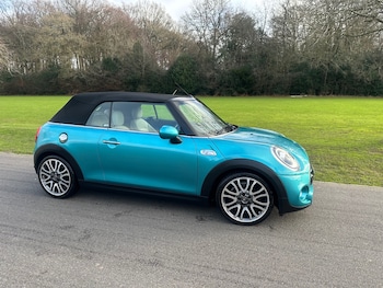 2019 (69) - 2.0 Cooper S Exclusive II 2dr Auto