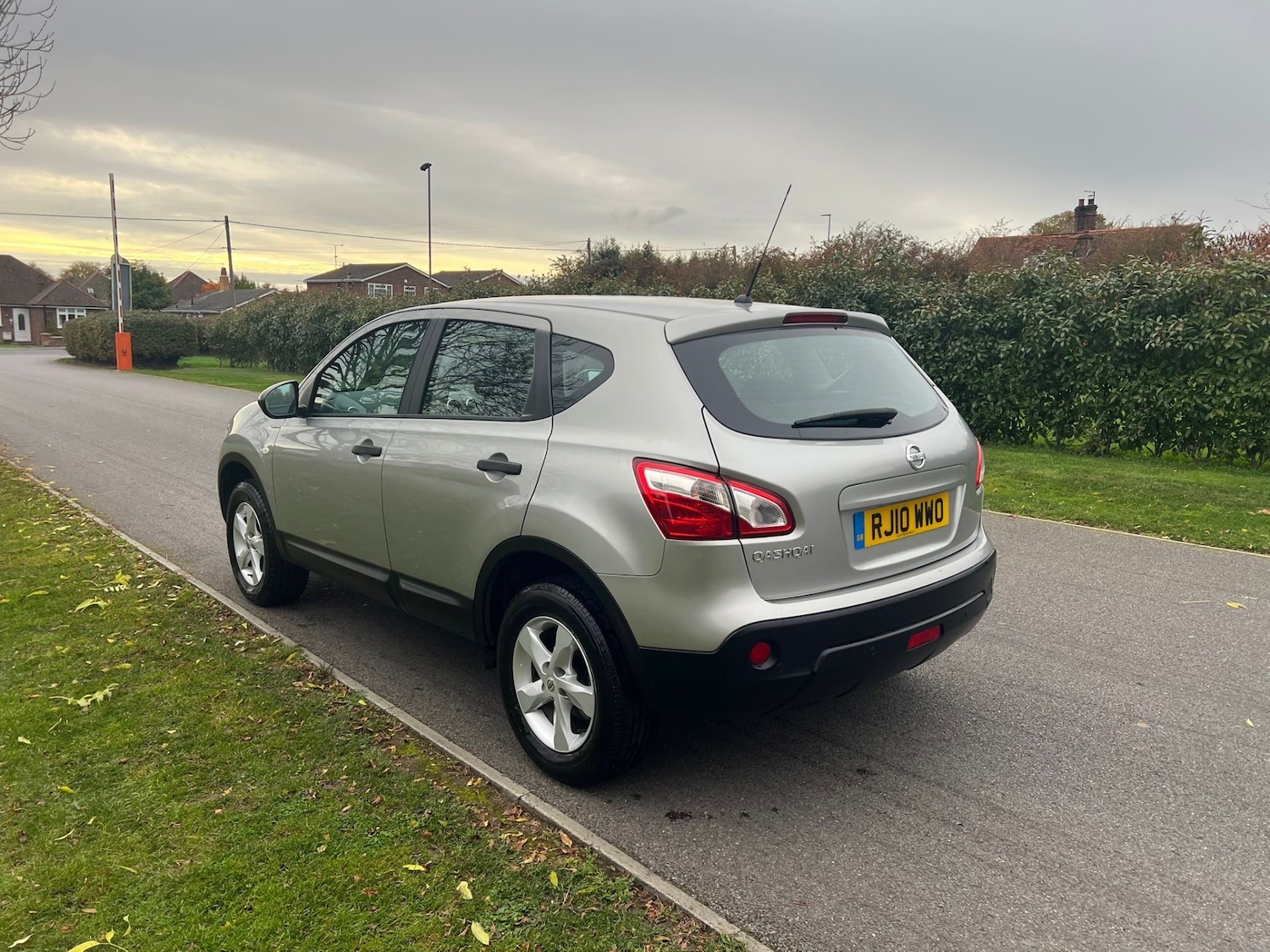 Used Nissan Qashqai 2010 for sale - 76475755: Photo 2