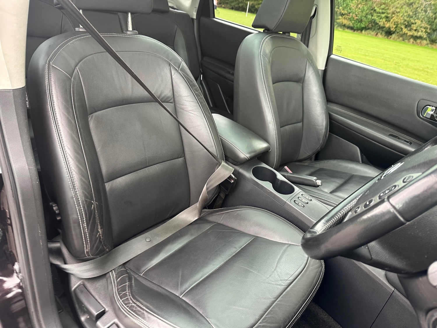 Used Nissan Qashqai 2010 for sale - 76296148: Photo 8