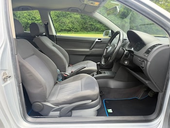 Used Volkswagen Polo 2002 for sale - 78764388: Photo