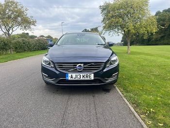 Used Volvo V60 2013 for sale - 76179292: Photo 2