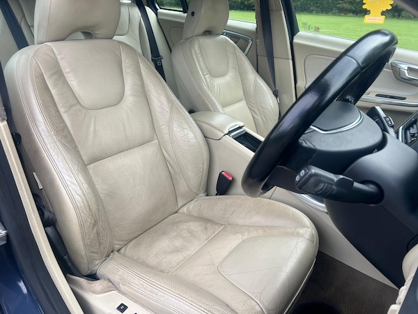 Used Volvo V60 2013 for sale - 76179292: Photo 9