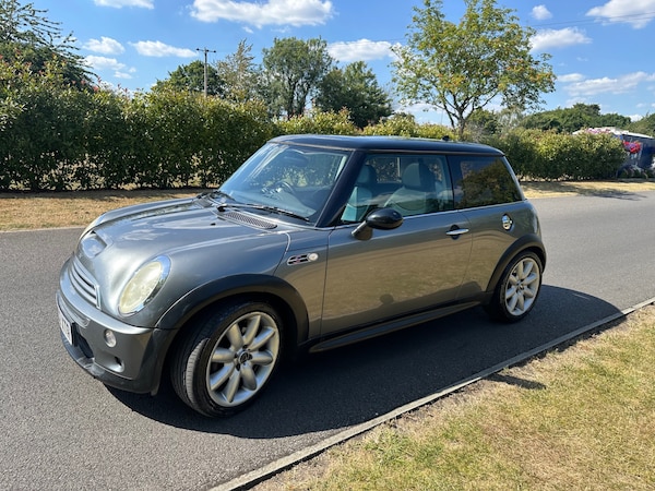 Used MINI Hatch 2002 for sale - 76110232: Photo 3
