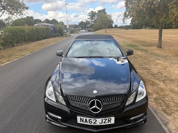 Used Mercedes-Benz E Class 2012 for sale - 79438640: Photo