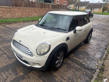 Used MINI Hatch 2010 for sale - 76359029: Photo