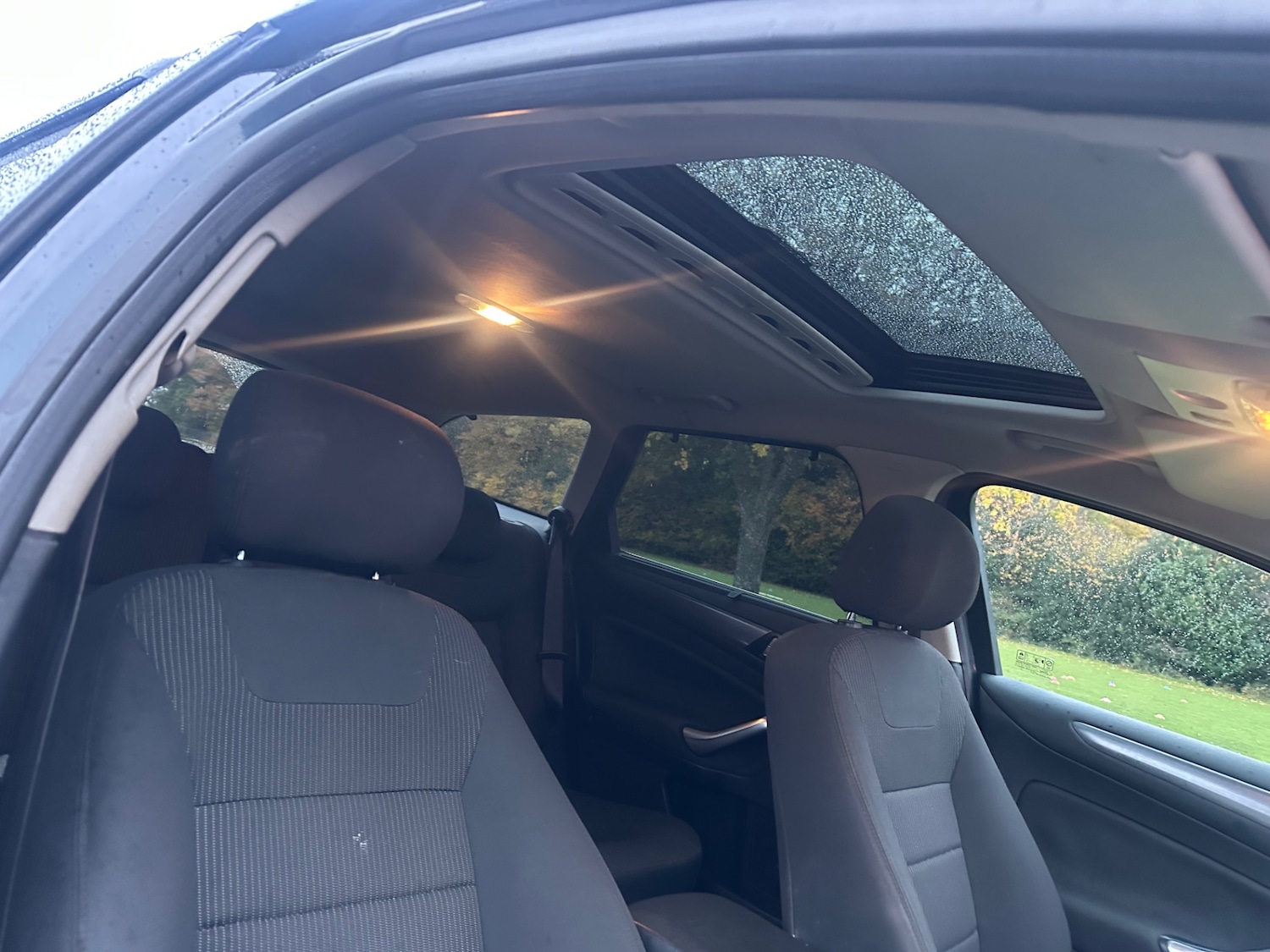 Used Ford Mondeo 2012 for sale - 76460940: Photo 11