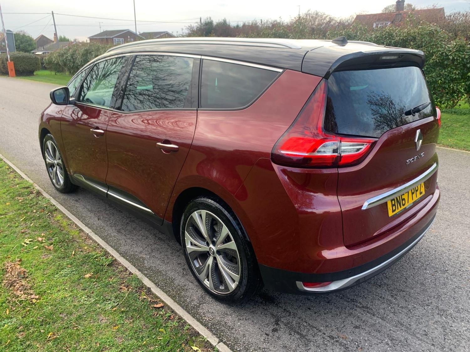 Used Renault Grand Scenic 2017 for sale - 77627140: Photo 10