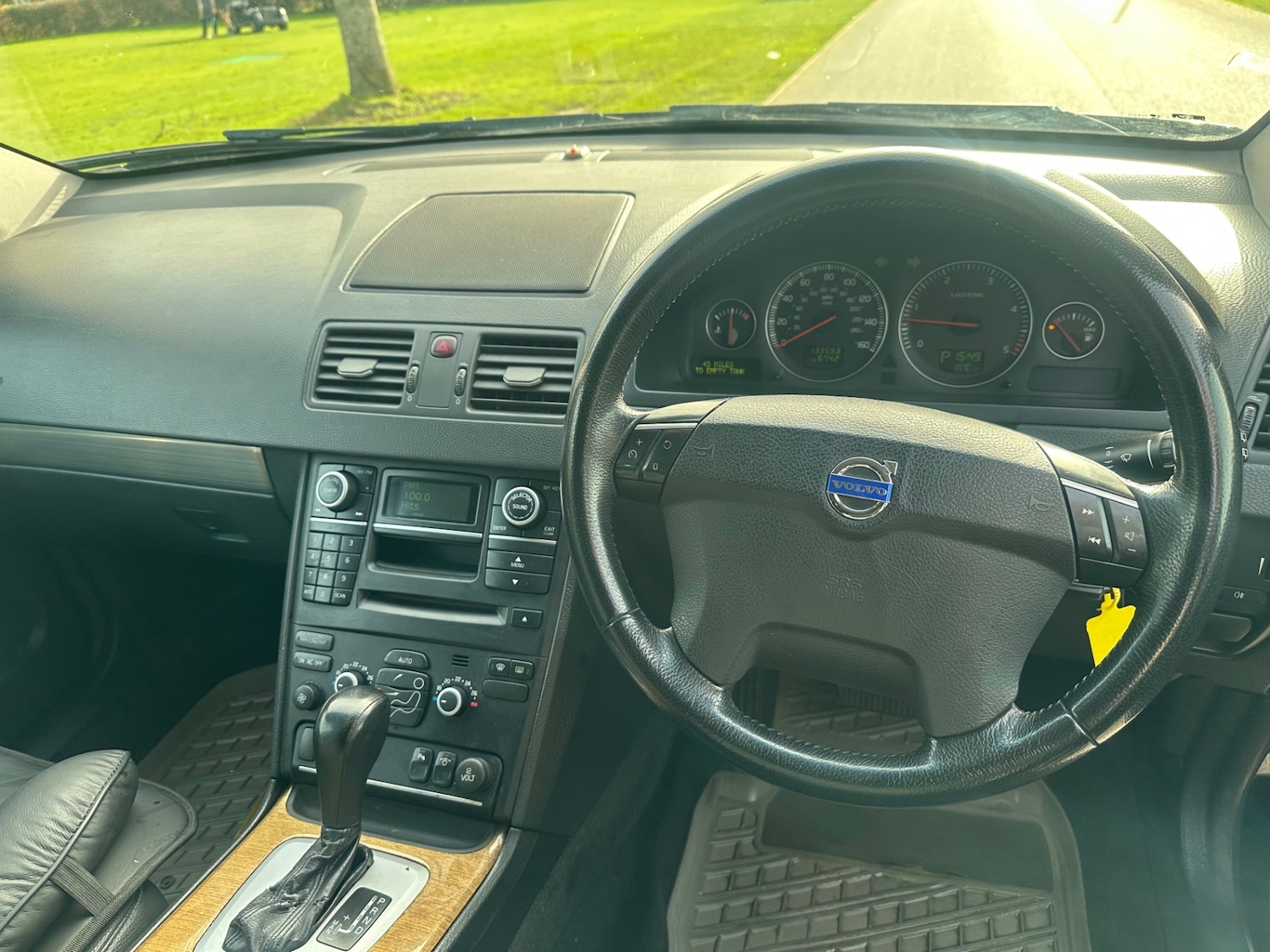 Used Volvo XC90 2010 for sale - 77785592: Photo 10