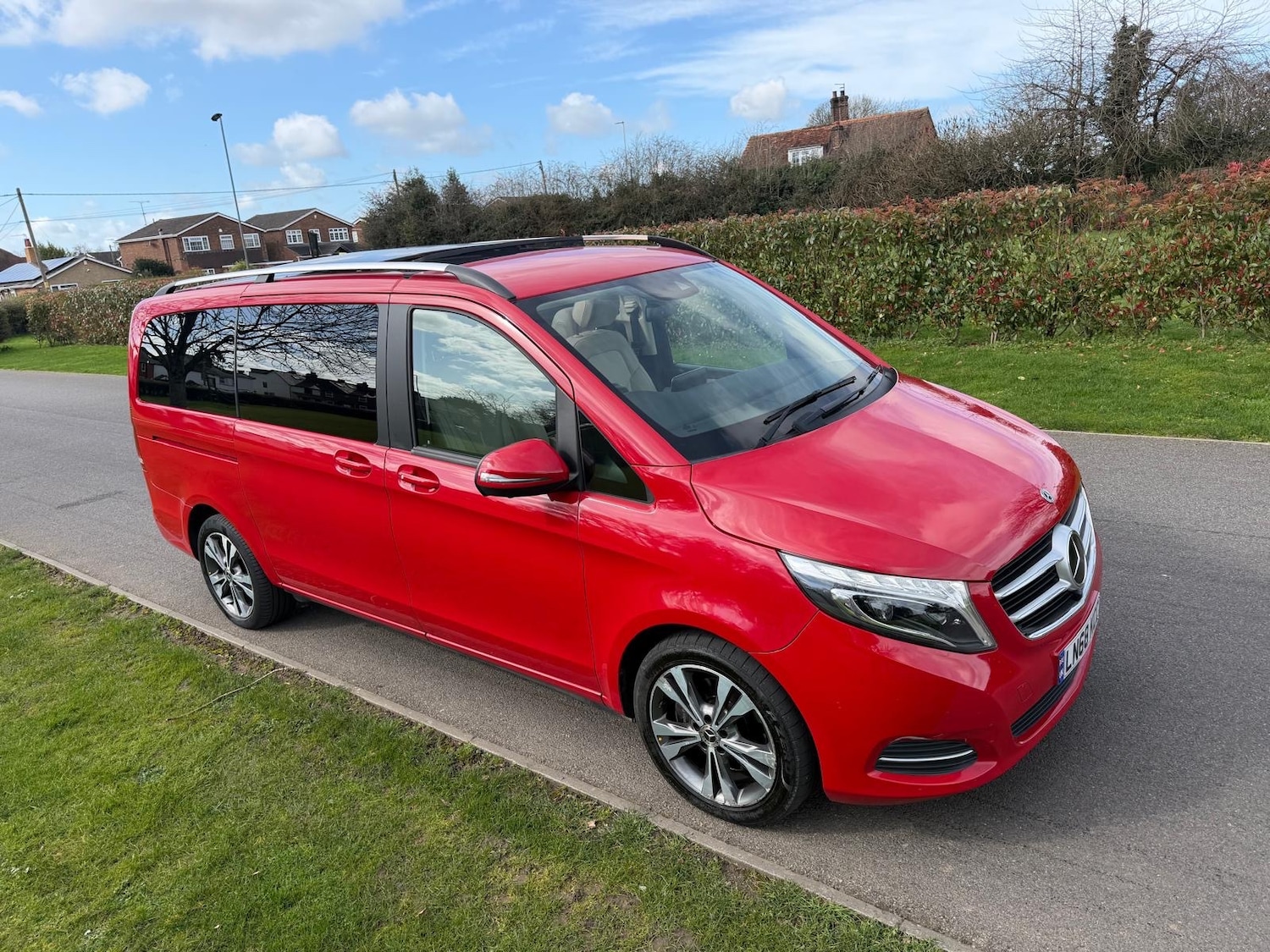 Used Mercedes-Benz V-Class 2018 for sale - 77898876: Photo 17