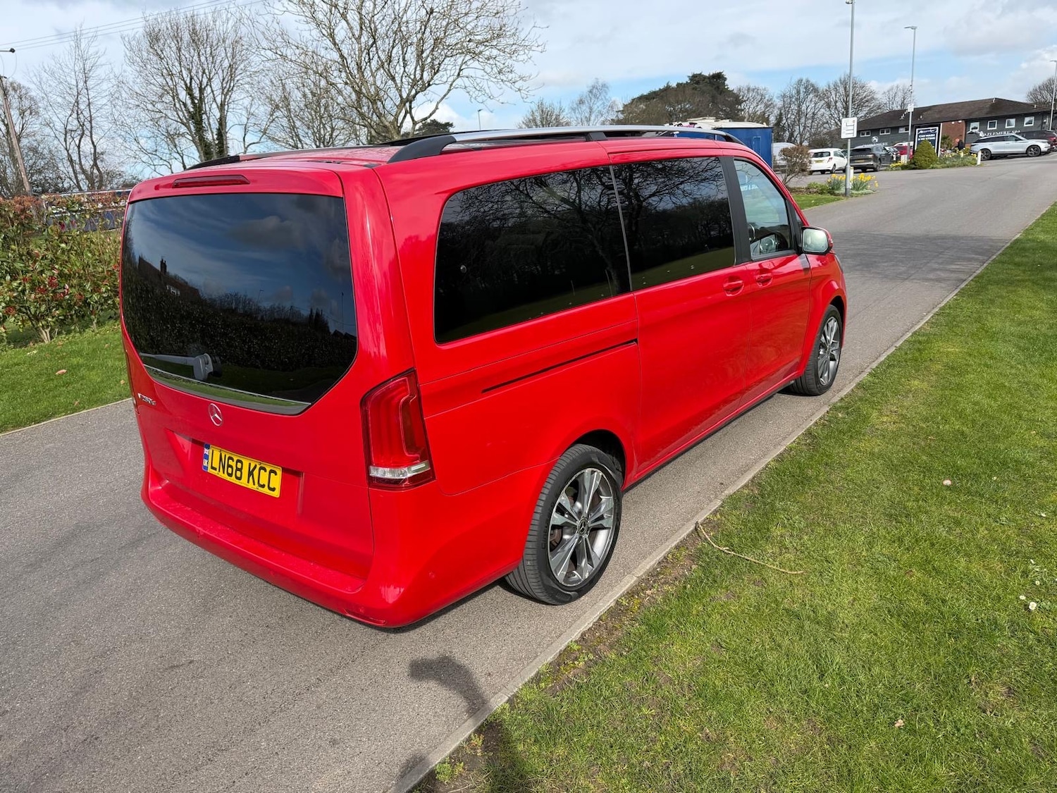 Used Mercedes-Benz V-Class 2018 for sale - 77898876: Photo 19