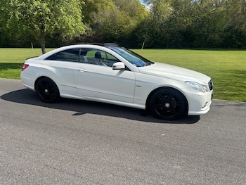 Used Mercedes-Benz E Class 2010 for sale - 78309683: Photo
