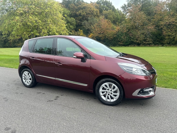 Used Renault Scenic 2015 for sale - 76296574: Photo 1