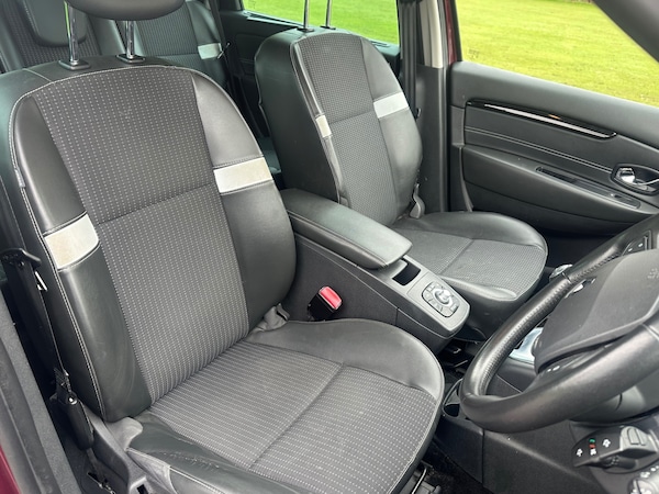 Used Renault Scenic 2015 for sale - 76296574: Photo 7