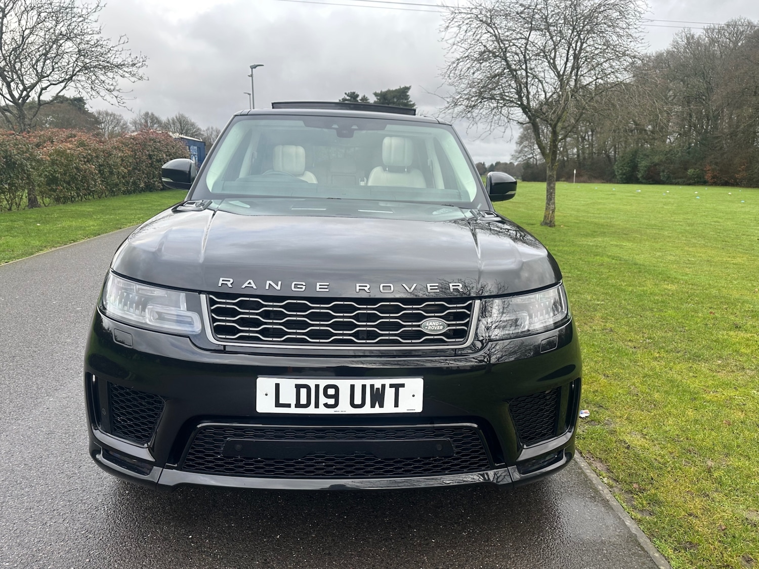 Used Land Rover Range Rover Sport 2019 for sale - 77350385: Photo 2
