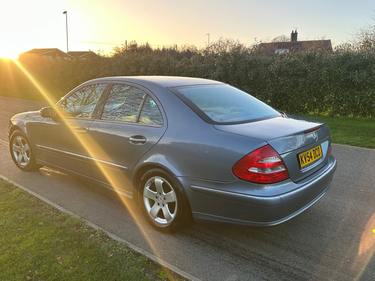 Used Mercedes-Benz E Class 2004 for sale - 76702515: Photo 4