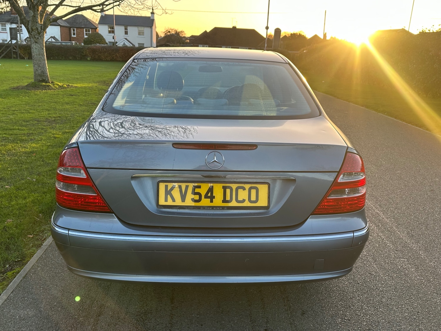 Used Mercedes-Benz E Class 2004 for sale - 76702515: Photo 5