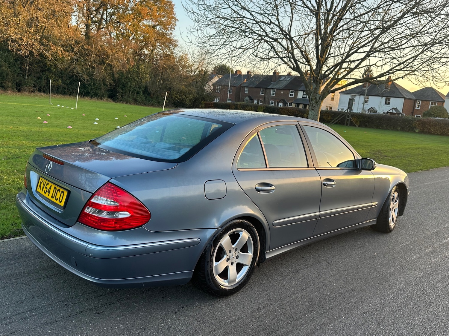 Used Mercedes-Benz E Class 2004 for sale - 76702515: Photo 6